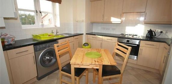 2 bedroom apartment to rent - Photo 2