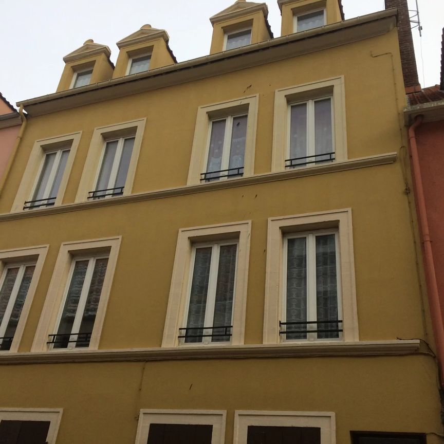 Location Appartement 3 pièces 62m² BOULOGNE SUR MER 62200 - Photo 1