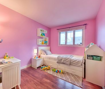 Maison de plain-pied à louer - Laval (Chomedey) (Place Renaud) - Photo 4