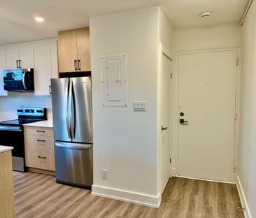 For Lease - 11 Wingreen Court Unit# 4, Toronto, Ontario - Photo 3