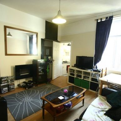 3 Bed - Sackville Road, Heaton, Ne6 - Photo 1