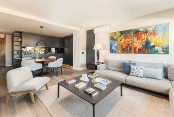 Calle de Francisco Gervás, Madrid, Community of Madrid 28020