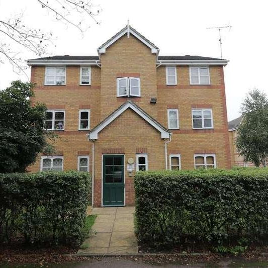 Windmill Drive, Cricklewood, London, NW2 - Photo 1