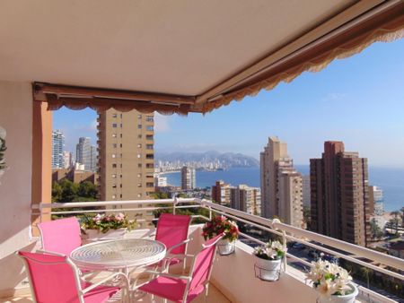 Piso de 173 m² en Benidorm zona Poniente - Photo 3