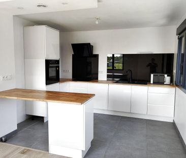 Location Maison 6 pièces 125m² CARQUEFOU 44470 - Photo 2