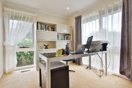 6 Wenke Court, Doncaster East - Photo 5