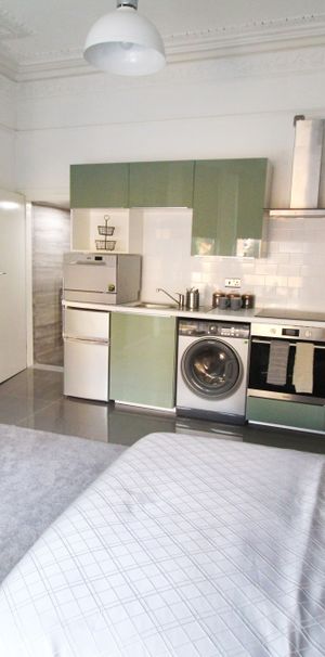 Flat 1, 53 Clarendon Road, LS2 9NZ, Leeds - Photo 1