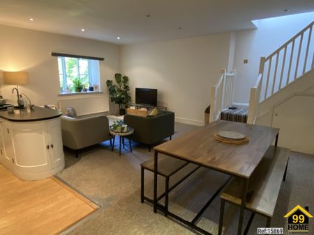 3 bed Semi-detached in 35 Church Lane , Backwell, Bristol, bs48 3ph - Photo 2