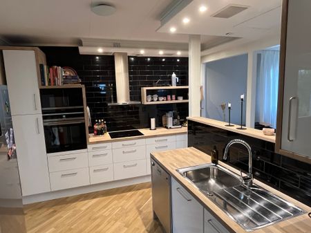 Mantalsvägen, Huddinge - Foto 2