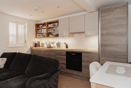 1 bedroom maisonette to rent - Photo 2