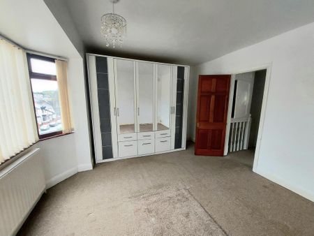 3 bedroom semi-detached house to rent - Photo 5