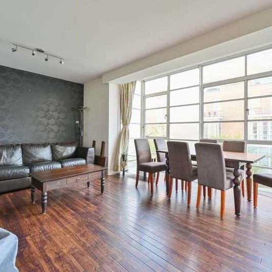 The Watergarden, Limehouse, E14 - Photo 1