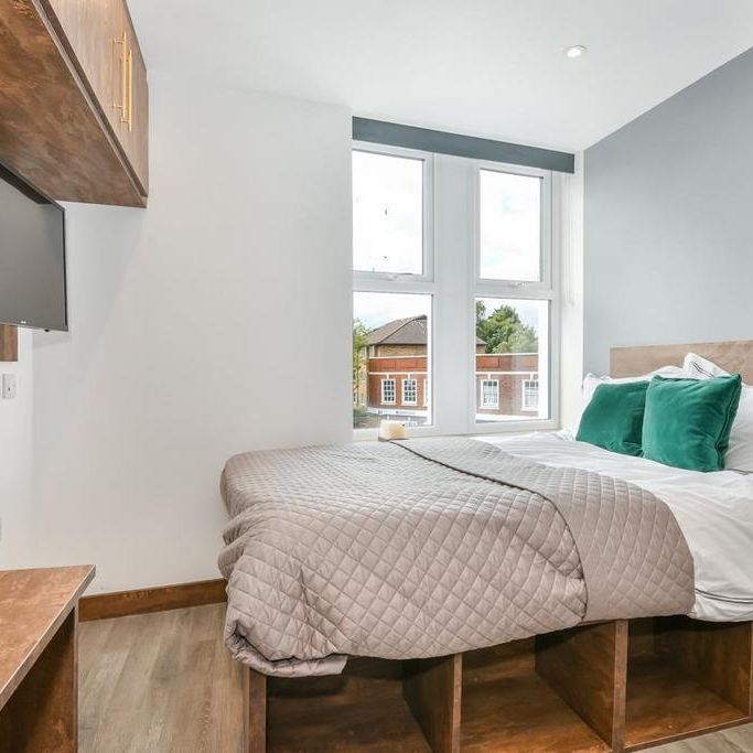 House share to rent - Photo 1