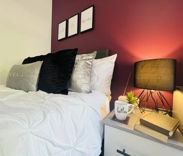 BEDROOM 1 LARGE DOUBLE ENSUITE - Photo 6