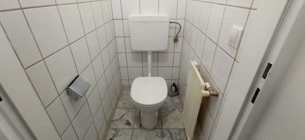 Hofseitige 2 Zimmer Stielalbauwohnung - Nähe U1 Vorgartenstraße - Photo 1