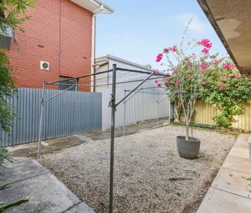 “Gorgeous, Ex-Large and Renovated. More like a little house than a ... - Photo 5