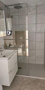 RÉNOVÉ À PROXIMITÉ DU CENTRE-VILLE - Foto 4