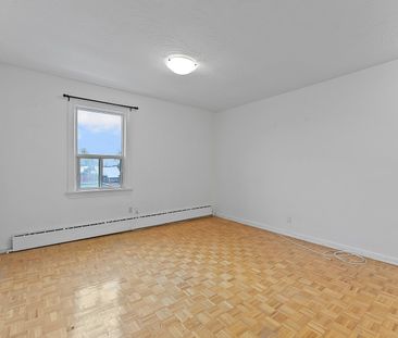 For Lease - 5 Crang Avenue Unit# 2, Toronto, Ontario - Photo 5
