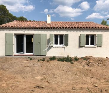 Location Maison 4 pièces 80m² SALERNES 83690 - Photo 5