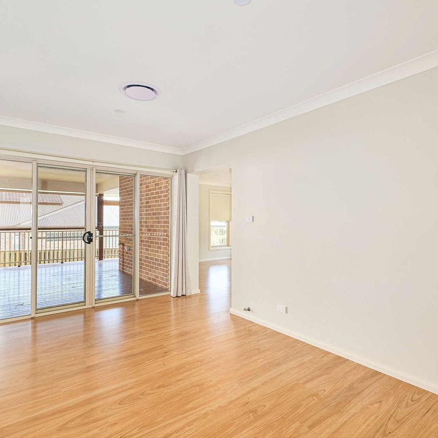 A CONTEMPORARY HOME FOR EFFORTLESS LIVING! - Photo 1
