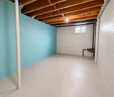 For Lease - 49 William Street, North Dumfries, Ontario - Photo 5