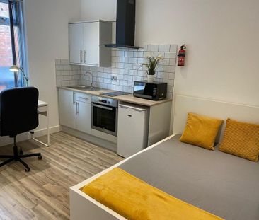 Studio to rent - Photo 4