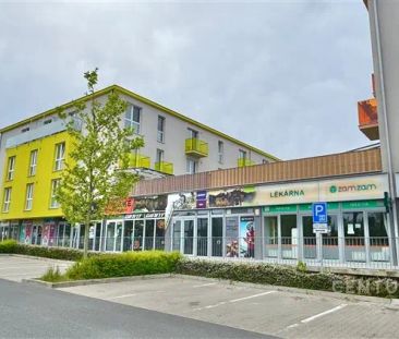 Pronájem bytu 2+kk s balkonem a garážovým stáním, Jesenice u Prahy - Photo 4
