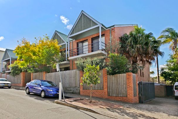 2/81-83 Bay Street, Glebe NSW 2037 - Apartment For Rent | Domain - Photo 1