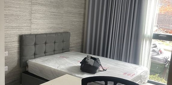 Room in a Shared Flat, Birmingham, B1 - Photo 2