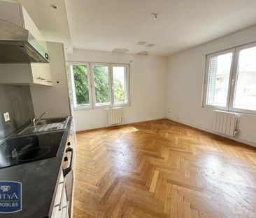 Location Appartement 2 pièces 33m² ST MARTIN D HERES 38400 - Photo 1