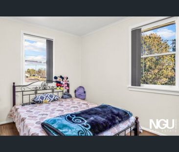 31 Marigold Avenue, Marayong, NSW 2148 - Photo 4