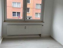 **CITYNAH WOHNEN!!Renovierte 3-Zimmer-Whg mit Balkon, Schützenstr.** - Photo 1