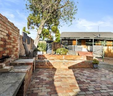 49 Rosemary Crescent Frankston North VIC - Photo 4