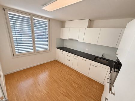 3.5 Zimmer, 99 m², 2. Stock - Photo 3