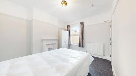 1 bedroom terraced house to rent - Photo 5