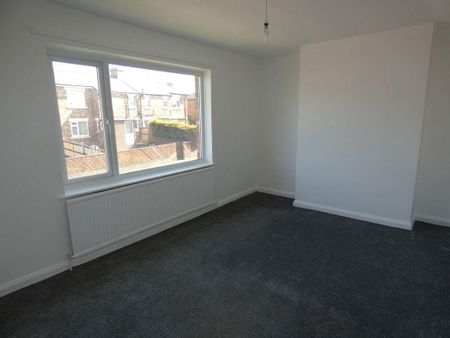 3 bed terrace to rent in DH5 - Photo 2