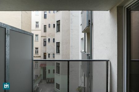 HOCHWERTIGE 2 - ZIMMER WOHNUNG MIT FREIFLÄCHE / NÄHE BADNER BAHN MARX-MEIDLINGER-STRASSE - Photo 2