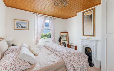 2 bedroom terraced house to rent - Photo 5