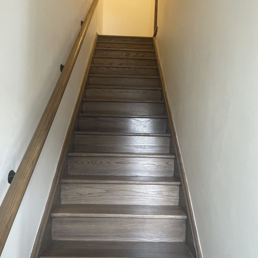 For Lease - 17-199 Ardagh Road, Barrie, Ontario - Photo 1