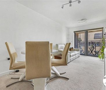 2 bedroom property to rent - Photo 4