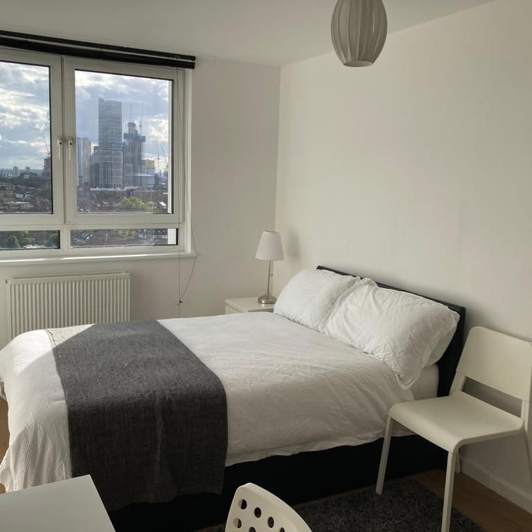 3 bedroom flat to rent - Photo 1