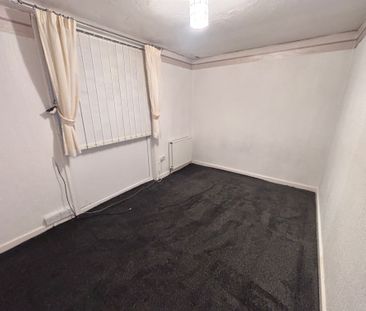 Perran Close, Hull, Bransholme - Photo 2