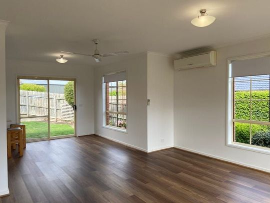 Spacious And Bright Unit! - Photo 1