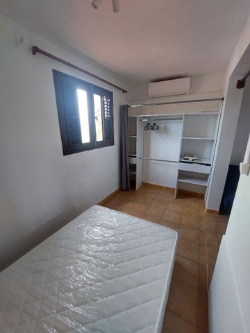 Location appartement 1 pièce, 27.42m², Le Lamentin - Photo 2