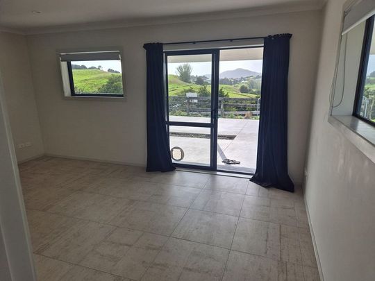 Modern 2-Bedroom Rural Home – 2 Minutes from Maung - Photo 1