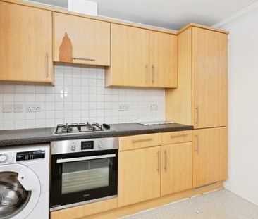 Skipper Court , Abbey Road IG11, Property for rent - Photo 3