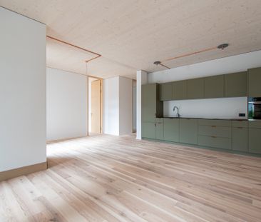 Erstvermietung: Exklusive 4.5 Zimmer-Wohnung mit natürlichen Baumat... - Foto 5