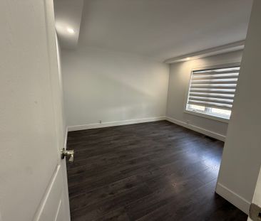 For Lease - 759 Essa Road Unit# Upper 2, Barrie, Ontario - Photo 2