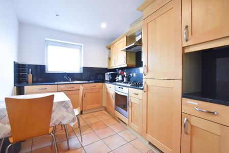 Marys Court, Palgrave Gardens, London NW1 - Photo 4