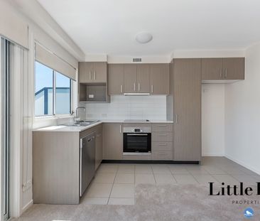 One Bedroom Apartment in the Heart of Braddon! - Photo 4